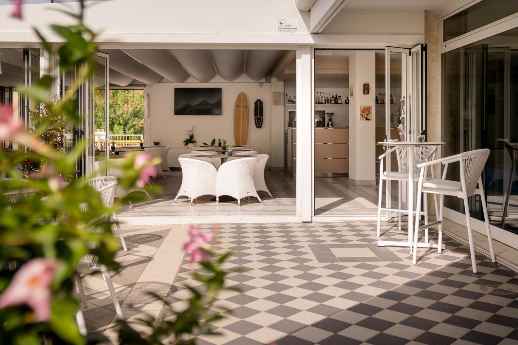 Hotel All'Orologio 3 Stelle Superior Caorle Buitenkant foto