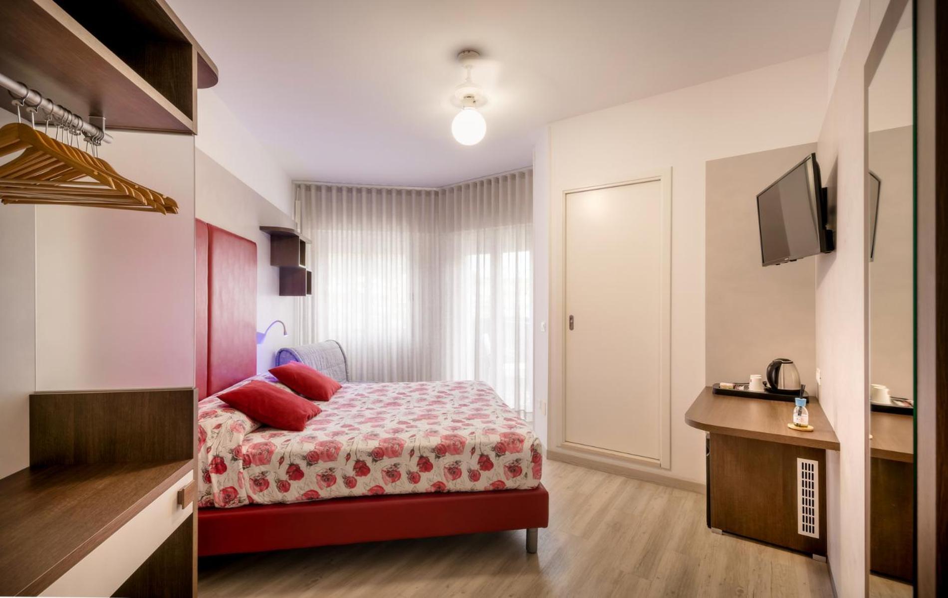 Hotel All'Orologio 3 Stelle Superior Caorle Buitenkant foto