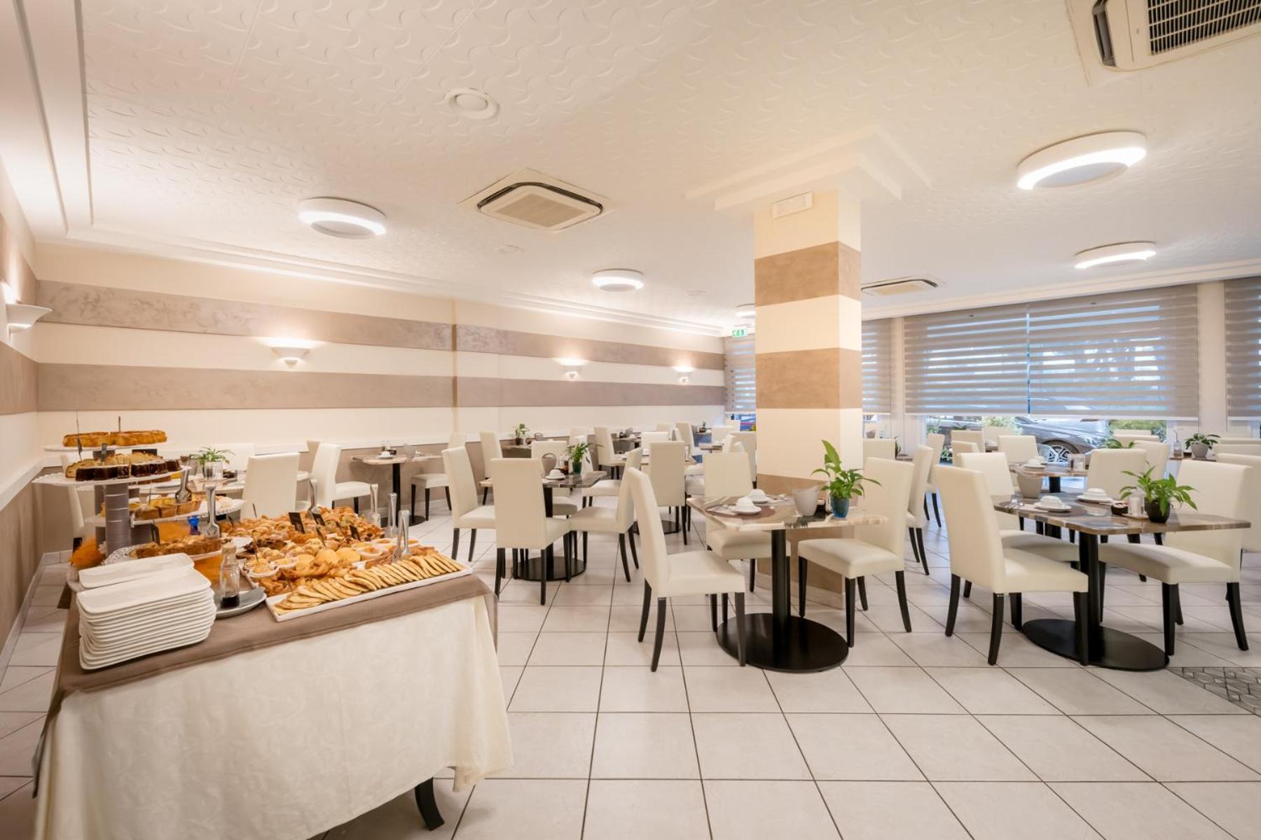 Hotel All'Orologio 3 Stelle Superior Caorle Buitenkant foto