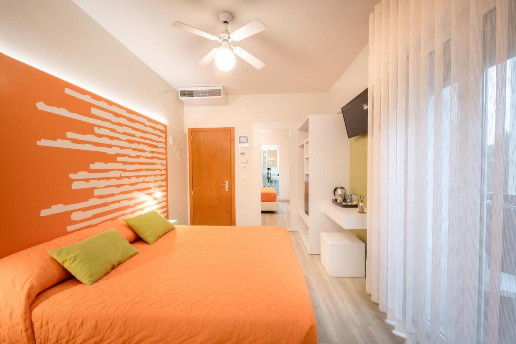 Hotel All'Orologio 3 Stelle Superior Caorle Buitenkant foto