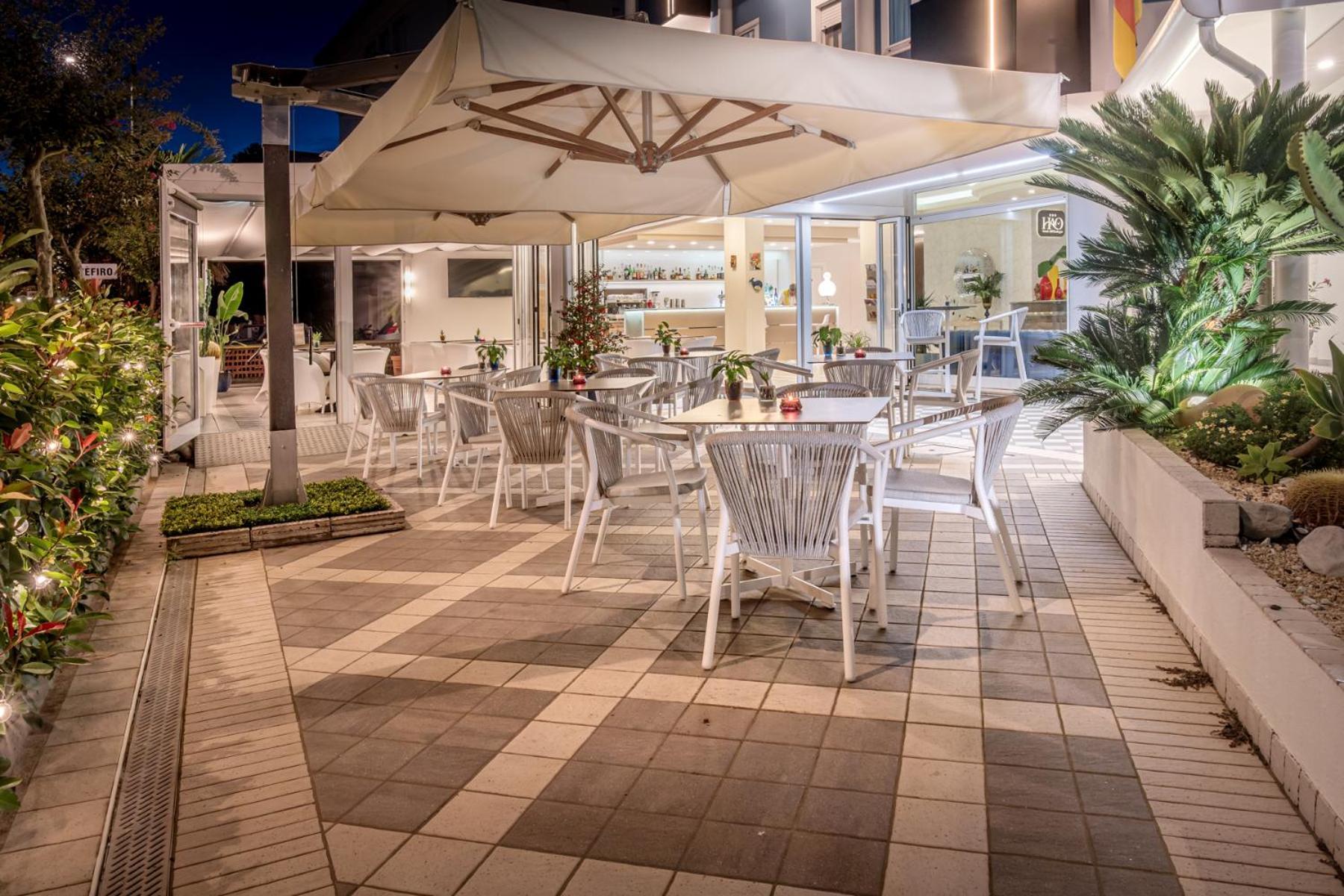 Hotel All'Orologio 3 Stelle Superior Caorle Buitenkant foto